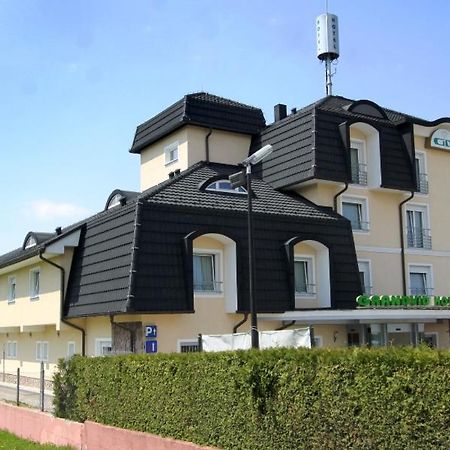 Grandvid Hotel Škofljica Exterior foto